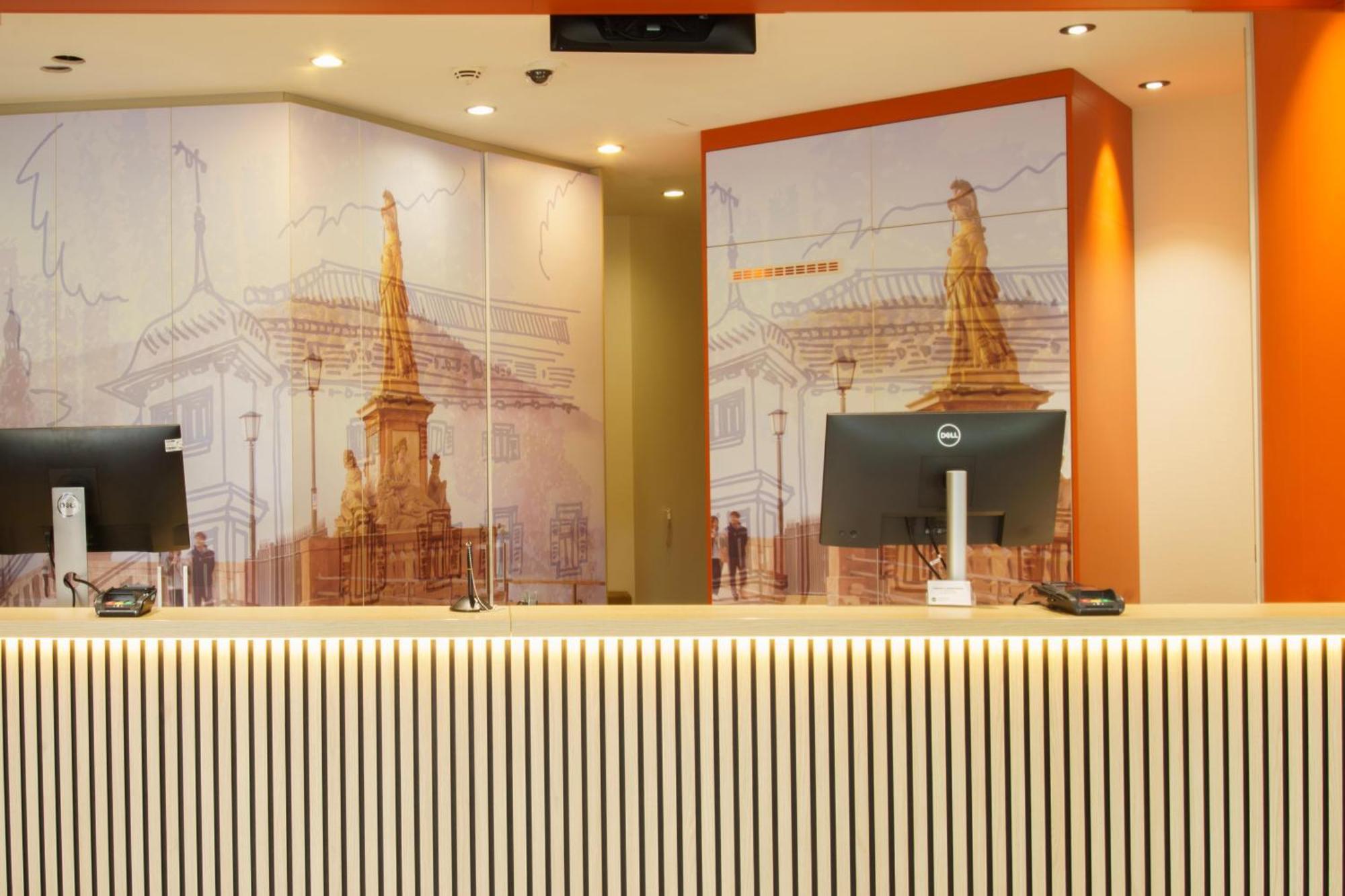 B&B Hotel Хайдельберг Экстерьер фото
